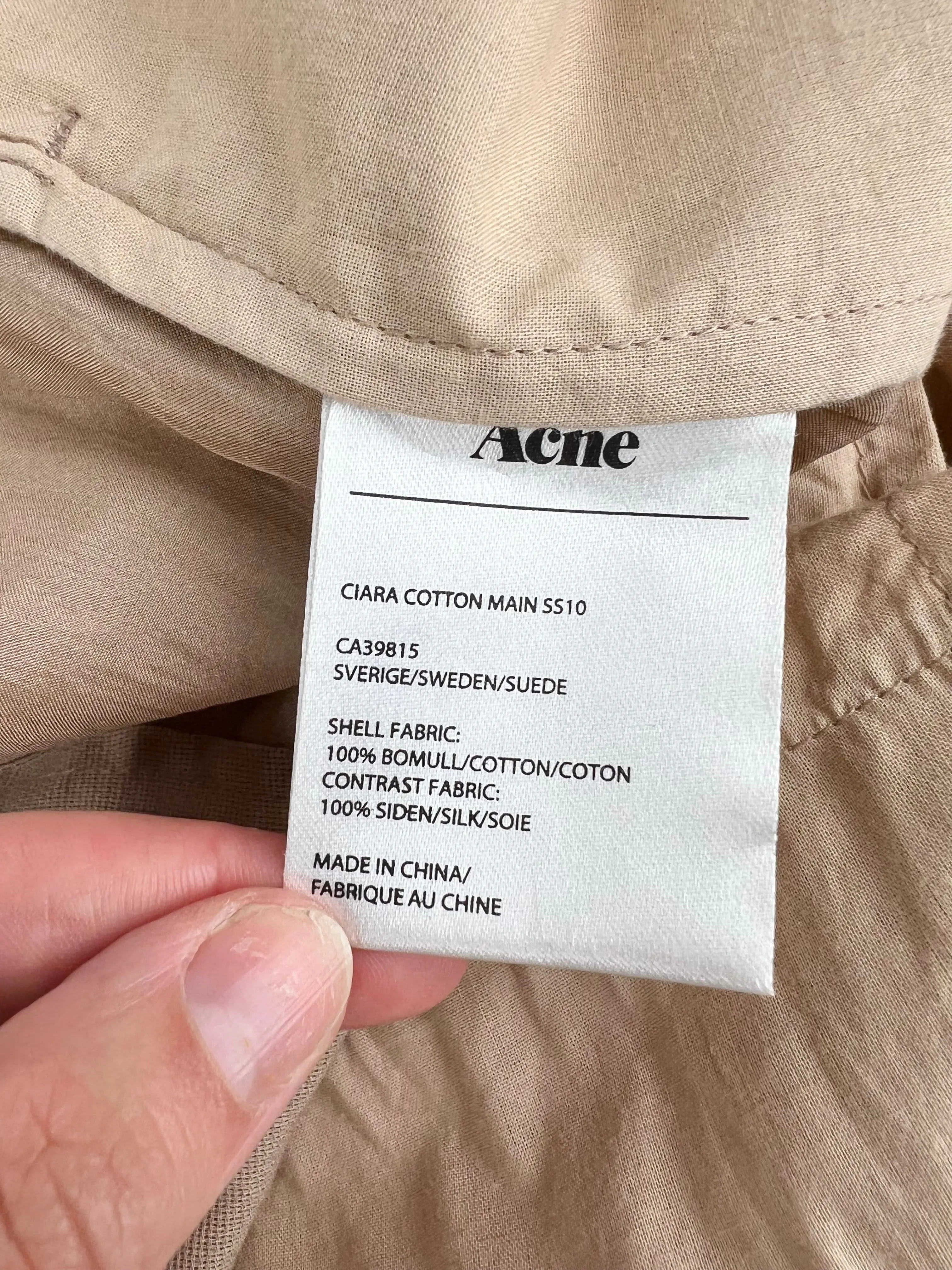 ACNE Sand Cotton/Silk Tailored Shorts - AU8