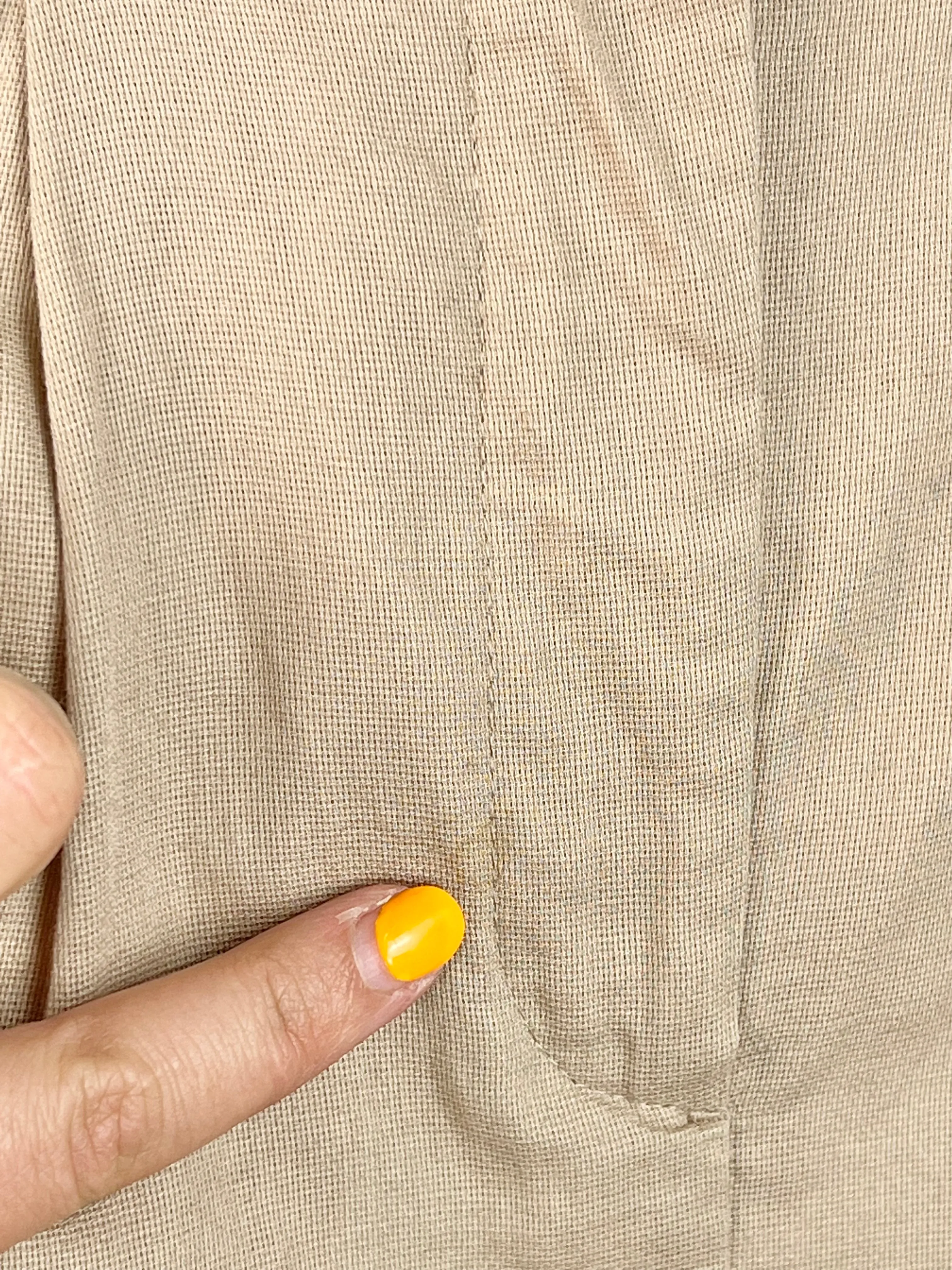 ACNE Sand Cotton/Silk Tailored Shorts - AU8