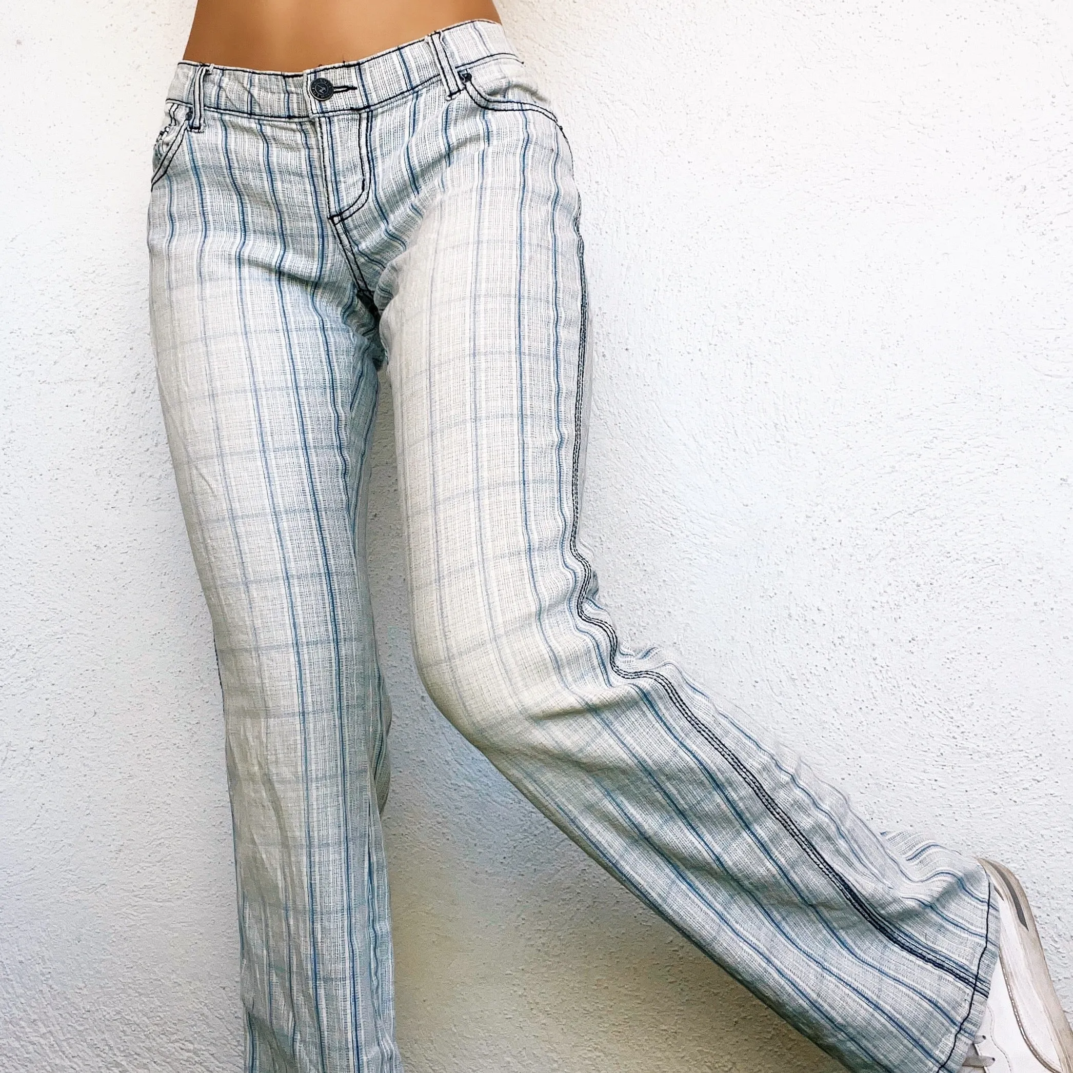 Lightweight Faded Plaid Jeans (S)