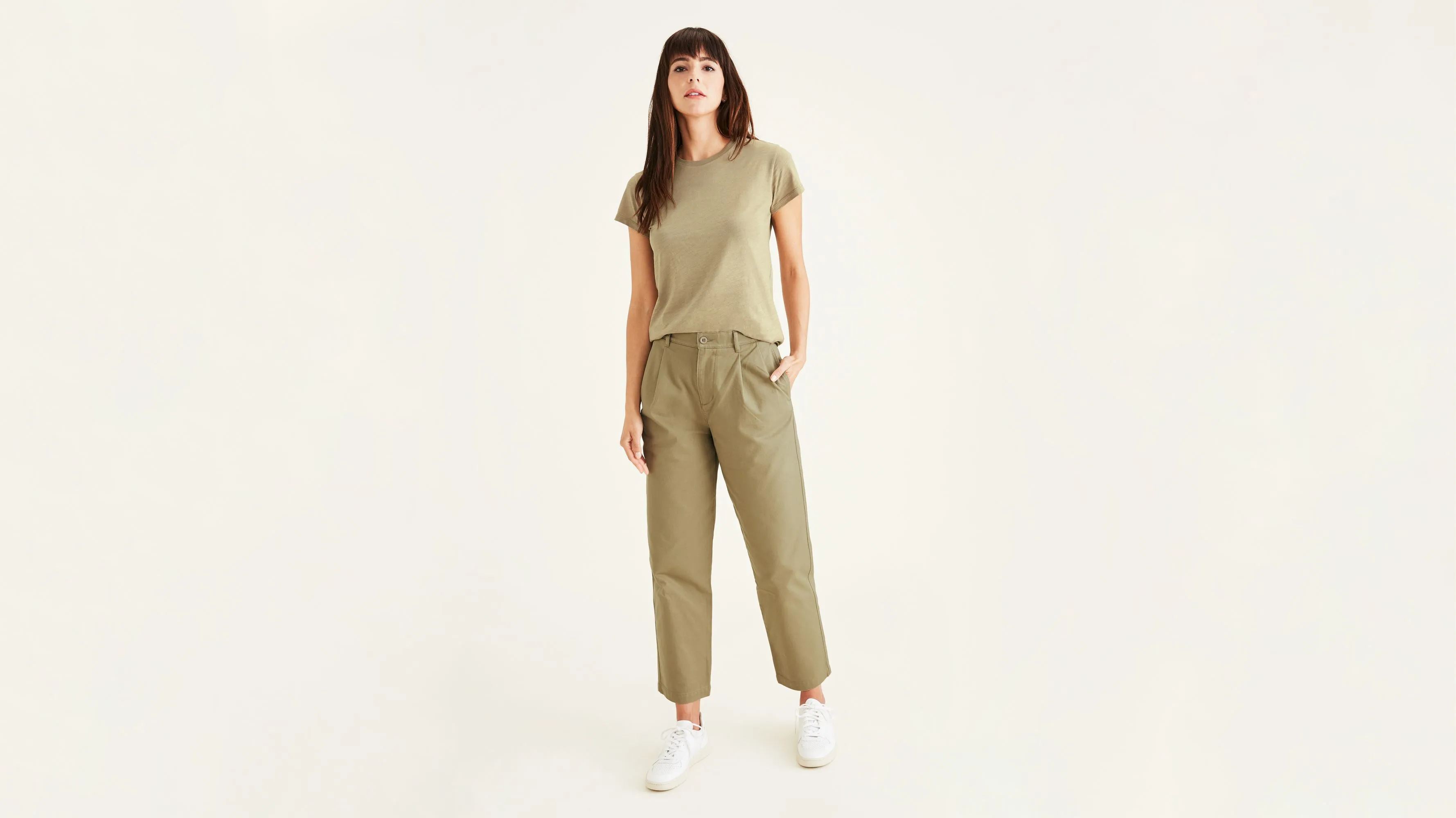 Original Khakis, Pleated, High Waisted Tapered Fit