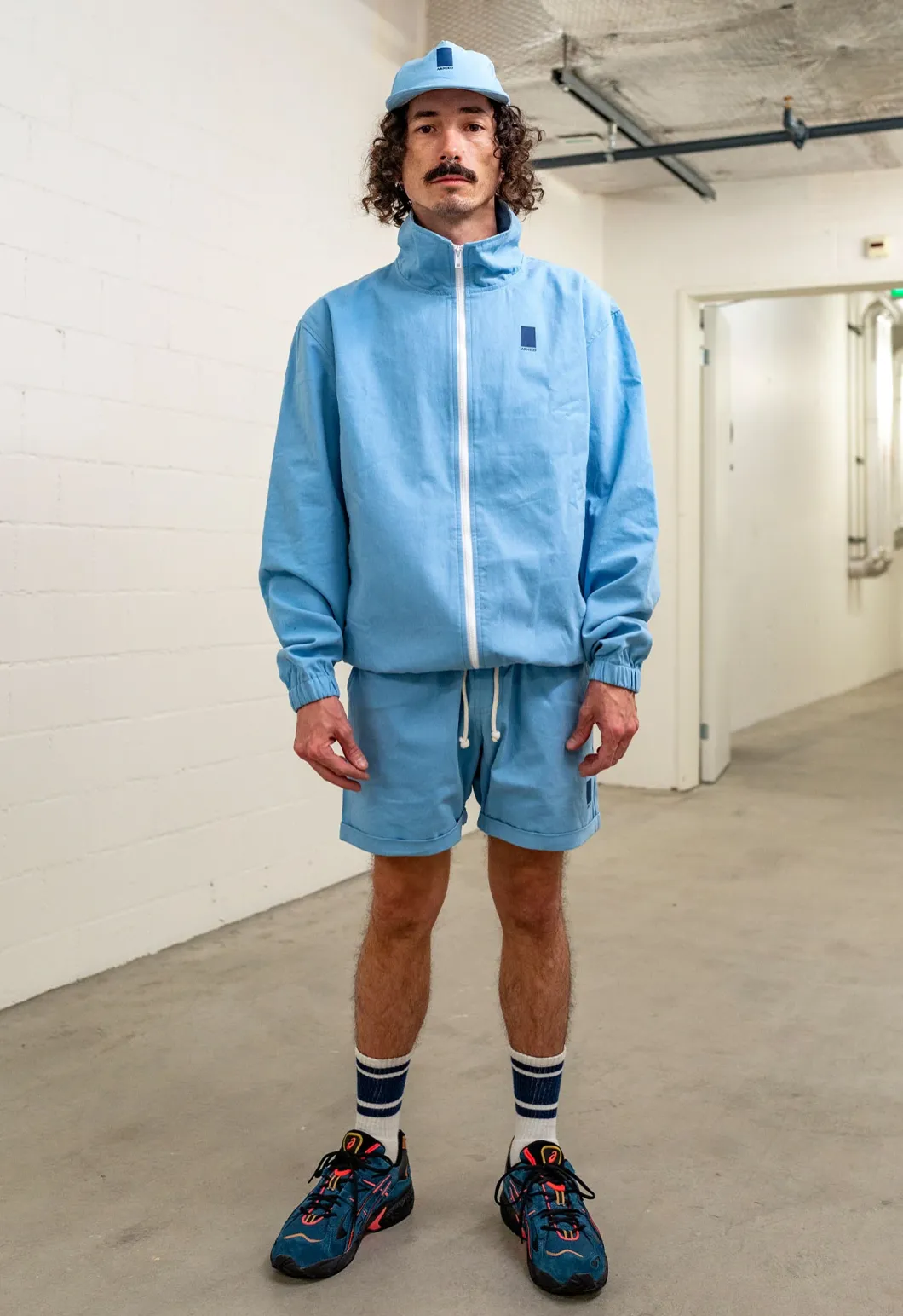 unisex shorts - rishi - light blue summit